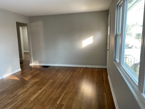 4919 Fuller Dr in Columbus, OH - Building Photo - Building Photo