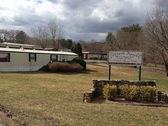 Forrest Knoll Mobile Home Park in Candler, NC - Building Photo