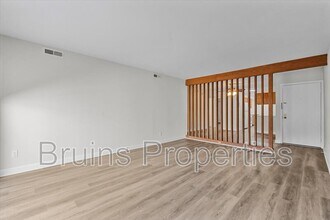 1522 Benjamin Pkwy in Greensboro, NC - Building Photo - Building Photo