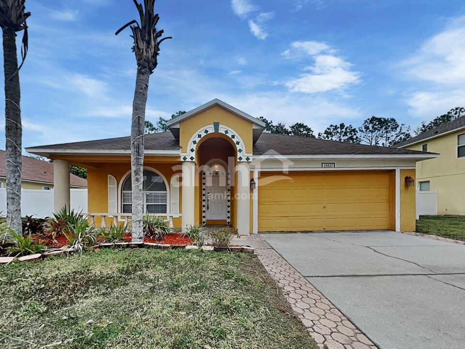 15511 Montilla Loop in Tampa, FL - Building Photo