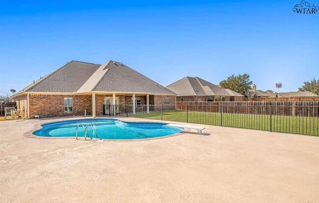 property at 2308 W Rathgeber Rd