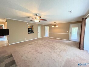 5062 7 Pine Cir-Unit -#6 in Huntsville, AL - Building Photo - Building Photo