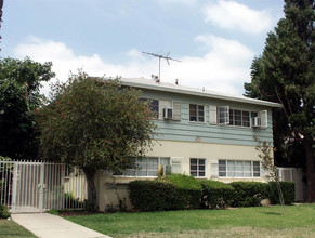 5707 Tilden Ave in Van Nuys, CA - Building Photo - Building Photo