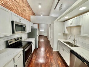 2309 The Strand, Unit 3C in Galveston, TX - Building Photo - Building Photo