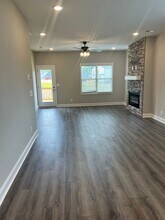 493 Herman Dr in Clarksville, TN - Building Photo - Building Photo