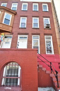 117 W 29th St