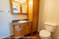 2215 W Wellington St photo'