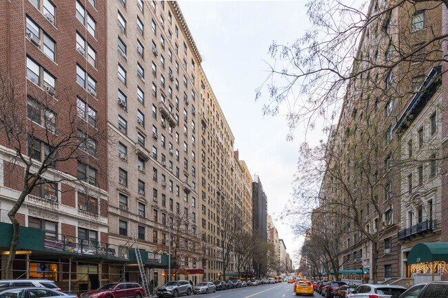 315 W 86th St in New York, NY - Building Photo - Building Photo