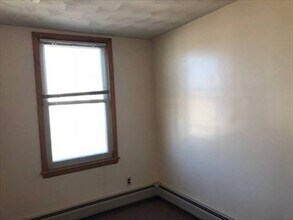 237 Lexington St in Boston, MA - Building Photo - Building Photo