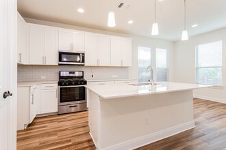 15817 Windroot St in Austin, TX - Building Photo - Building Photo