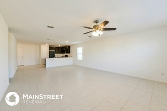 340 Dry Cyn Wy in Haslet, TX - Foto de edificio - Building Photo