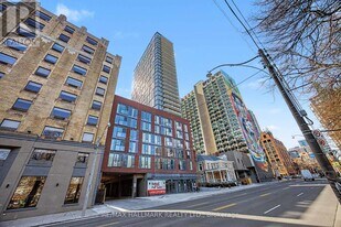 308 Jarvis St in Toronto, ON - Building Photo