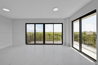 840 NE 130th St in North Miami, FL - Building Photo - Building Photo