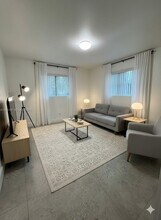 2941 SW 36th Ave in Miami, FL - Building Photo - Building Photo