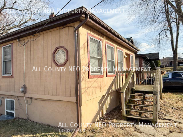 1897 Dallas Ave in Akron, OH - Building Photo - Building Photo