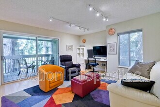 505 Cypress Point Dr in Mountain View, CA - Building Photo - Building Photo