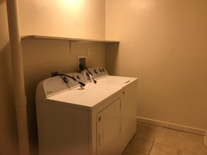 368 N Market St in Wailuku, HI - Building Photo - Building Photo