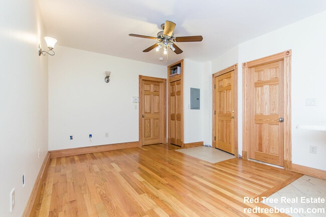 29 Phillips St in Boston, MA - Building Photo - Building Photo