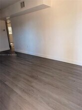 1123 NW 27th Ave in Fort Lauderdale, FL - Building Photo - Building Photo