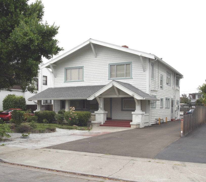 86 Cambridge Ave in San Leandro, CA - Building Photo