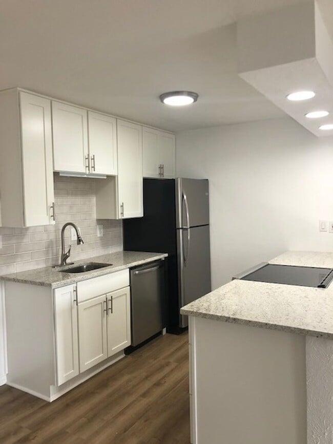 property at 665 Manhattan Dr