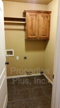 9805 E 108th Ct N in Owasso, OK - Building Photo - Building Photo