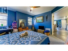 420-420 4 Ave SE in Salmon Arm, BC - Building Photo