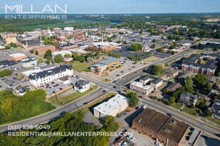 612 Madison Street in Clarksville, TN - Building Photo