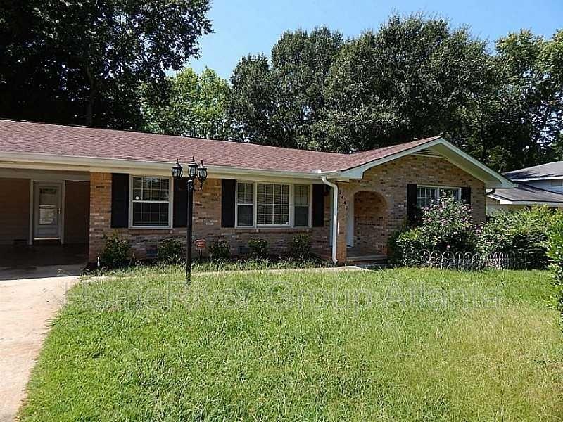 2447 Tiffany Pl in Decatur, GA - Building Photo