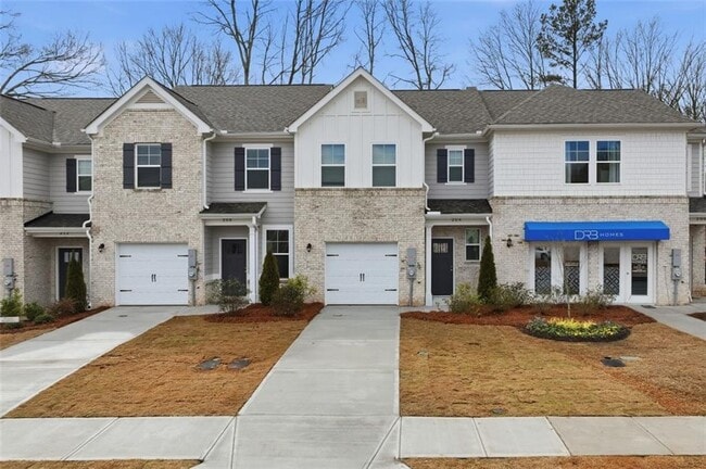 204 Flier Dr in Mcdonough, GA - Building Photo - Building Photo