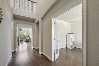 5813 Viejo Dr in Austin, TX - Building Photo - Building Photo