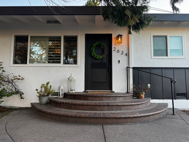 property at 2634 Emma Dr