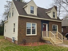 613 Floral Ave in Wausau, WI - Building Photo - Building Photo