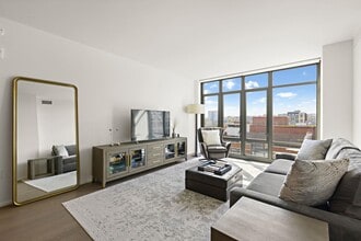 1425 Hudson St in Hoboken, NJ - Building Photo - Building Photo