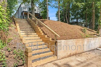 1081 Hill St SE in Atlanta, GA - Building Photo - Building Photo