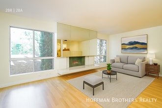 4807 Woodley Ave in Los Angeles, CA - Foto de edificio - Building Photo