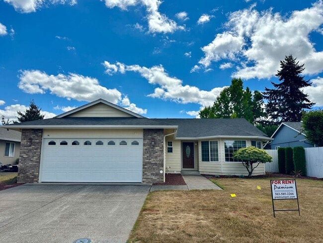 property at 368 Ridgeview Dr N