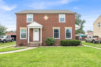 4606 Roadoan Rd in Brooklyn, OH - Building Photo - Building Photo