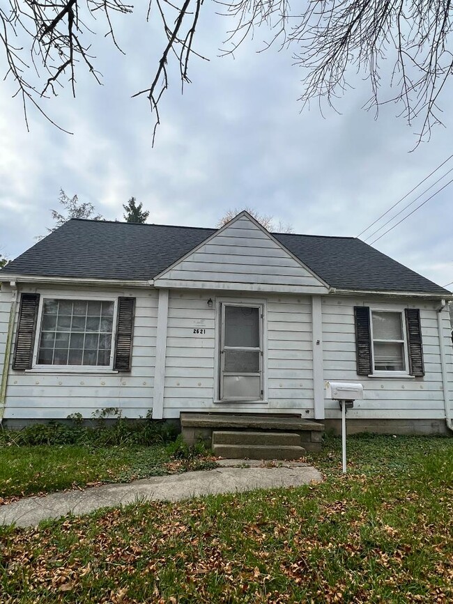 property at 2521 Stobbe St