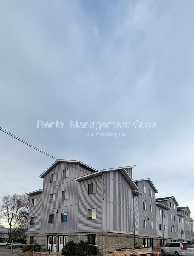 property at 434 1st Ave NE