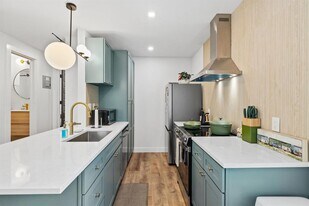 2808 Jefferson St in Austin, TX - Building Photo