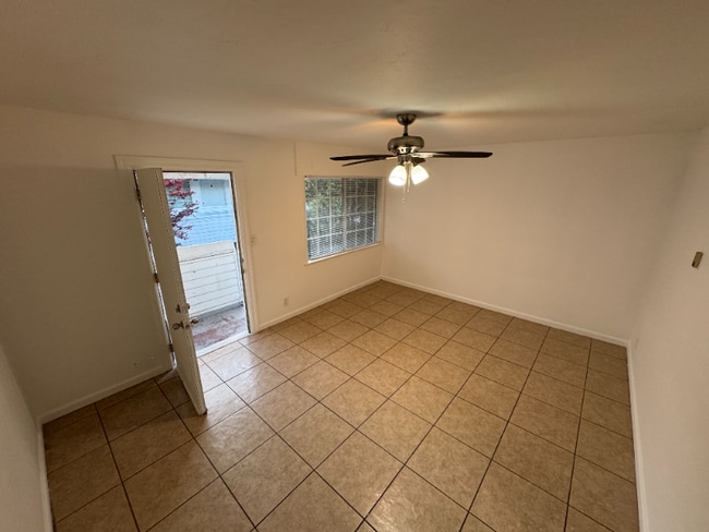 225 E Taylor St in San Jose, CA - Building Photo - Building Photo