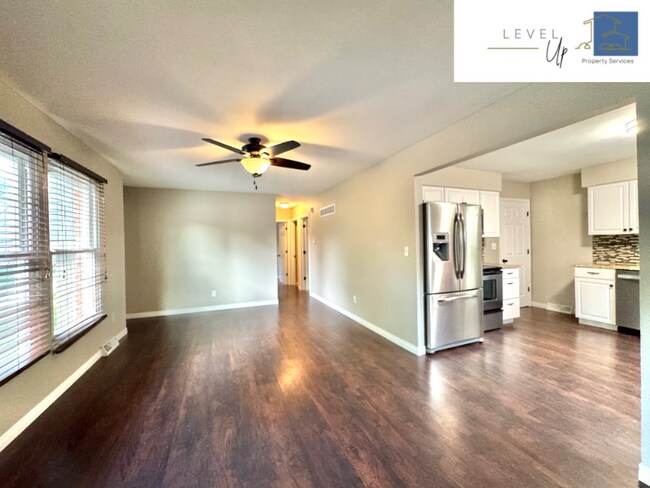 111 NE 90th Terrace in Kansas City, MO - Building Photo - Building Photo