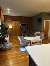 34 E 14th St, Unit 201 in Cincinnati, OH - Building Photo - Building Photo
