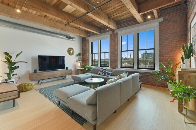 property at 9 W Broadway
