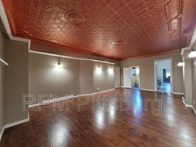 property at 3053 Brereton St