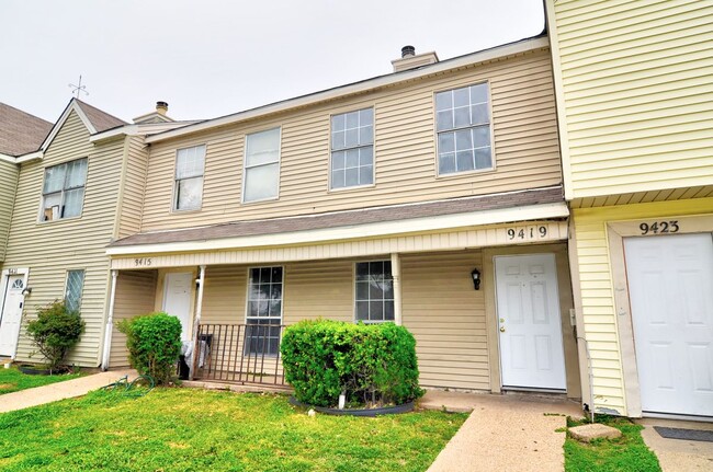 property at 9419 Olde Towne Row