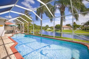 property at 1422 Fairway Cir