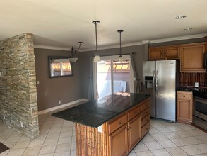 2615 Armour Ln in Redondo Beach, CA - Building Photo - Building Photo