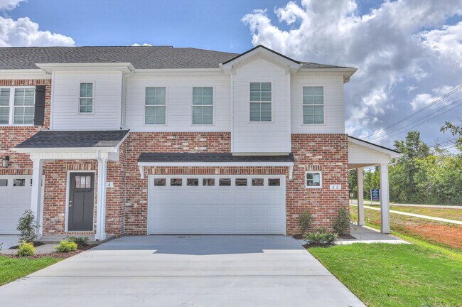 36 Hardwood Rd in Tullahoma, TN - Building Photo - Building Photo